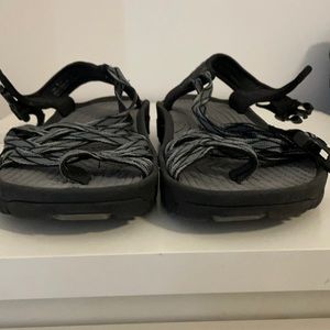 Bear traps Women's Casual Sandals